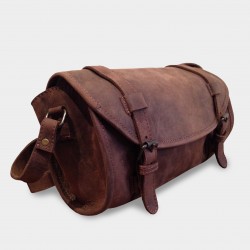 Photo by Les petits sacs Shoulder bag \\"Québec\\" at L'instant Cuir